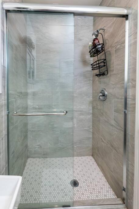 Chic And Spacious 3Br Gem In Central La Лос-Анджелес Екстер'єр фото